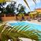 Appartement dune chambre a Deshaies a 900 m de la plage avec piscine partagee jacuzzi et jardin clos