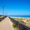 Apartment with pool, sea views & balcony less than 10min walk to La Mata Beach!