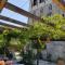 Konaku Guest house