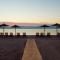 Sun n Chill, Boutique Apartments & Beach Villa