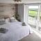 Tregaddra Farm B&B - Helston