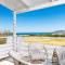 Pinelopi Beach Suites