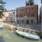 Apartments in San Marco with Canal View by Wonderful Italy