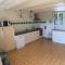 Chez Sarrazin