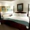Walmont at Graceland