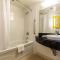 Motel 6-Kingston, ON