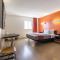 Motel 6-Kingston, ON - Kingston