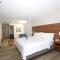 Holiday Inn Express Hotel & Suites Greensboro-East, an IHG Hotel - Greensboro