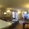 Winterplace Ski in Ski out condo First Floor D103