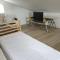 DIANELLA Budget Rooms Happy Place to Stay