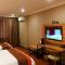 JUN Hotels Chongqing Yubei District Jiangbei International Airport Airport Plaza - Yubei