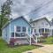 Coastal Pet-Friendly Cottage Less Than half Mi to Beaches - 切萨皮克海滩