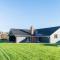 Tranquil Cottage with Spa and Sauna-By Traum
