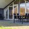 Tranquil Cottage with Spa and Sauna-By Traum - Hemmet