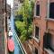 San Polo Canal View Apartments by Wonderful Italy