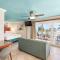 Plaza Beach Hotel - Beachfront Resort