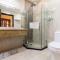 Bass Boutique Hotel