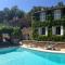 Villa spacieuse en campagne près de La Garde-Freinet avec piscine