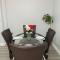 Blueville House, Bluewater, 4 Bedroom Houses, Greenhithe, Dartford, Kent-Hosted by Castile Accommodations Ltd