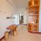 Dons Young Homestay