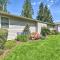 Spacious Family Home on Golf Course Hike and Bike! - Bremerton