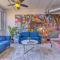 Ultra Chic Loft walk to CityMu/Aquarium/ConvnCntr