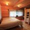 The gorgeous log house, that brings out the smile! - Hara