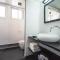 Dizengoff Avenue Boutique Hotel