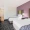 La Quinta by Wyndham Corpus Christi - Portland