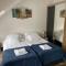 M70 Apartmanház