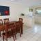 The Shores Holiday Apartments