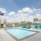 Days Inn & Suites by Wyndham La Porte - Лапорт