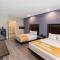 Days Inn & Suites by Wyndham La Porte - Лапорт