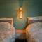 Beach Bungalow Ohana - private garden - close to local Lake, Dunes and Beach