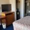 Brooks Motel