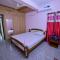 TrueLife - Near Railway station on the way to Sri Venkateswara Temple - 2BHK AC Apartments for families - Superfast WiFi - Modular Kitchen - Hall - dining - Android TV - 250 Jio Channels - Easy access to all temples - Top service with lots of Love - Tirupati