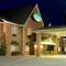 Mountain Inn & Suites Flat Rock - Flat Rock