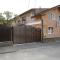 Casa Dacică - Rasnov Central - Free Parking - Close to Bran, Brasov, Dino Park & Restaurants