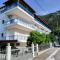 Hotel Dellis