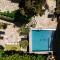 Tinos E-houses