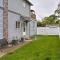 Port Clinton Getaway - Walk to Beach and Restaurants