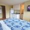 Kuhio Village 510 KING Bed with Renovated Kitchenette Kuhio Village 510 KING Bed with Renovated Kitchenette