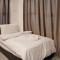 Econtel Queensbay