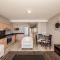 Infinity Self Catering Apartments - Bloubergstrand