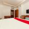 Super OYO Capital O 387 Bach Duong Hotel