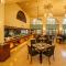 Acron Candolim Regina