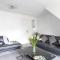 CAPRI 13 SA - 3 Bedroom House close to Loughborough University, EV car facilities, Free Parking, Free Wifi - Ask for contractor rates!