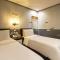 Friendly DH Naissance Hotel by Mindrum Group