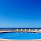 Oura Ocean Front