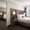 BEST WESTERN PLUS Carlton Plaza Hotel